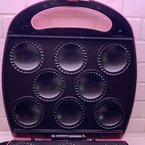 🧁BABYCAKES pink CUPCAKE baker NWOT - Picture 11 of 12